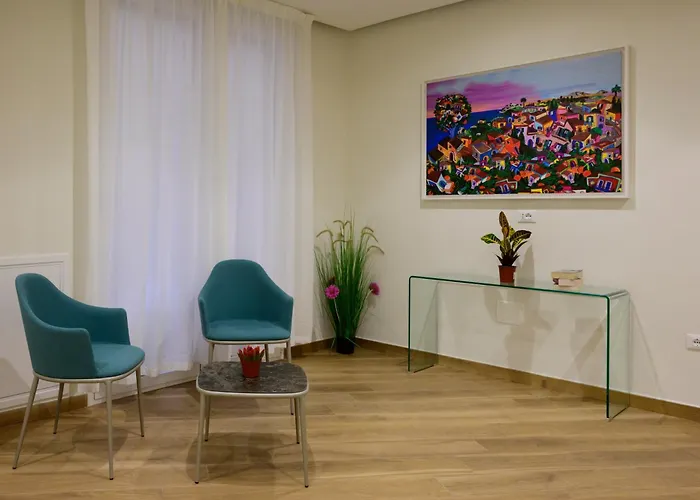 B&B Maqueda - Room & Suite