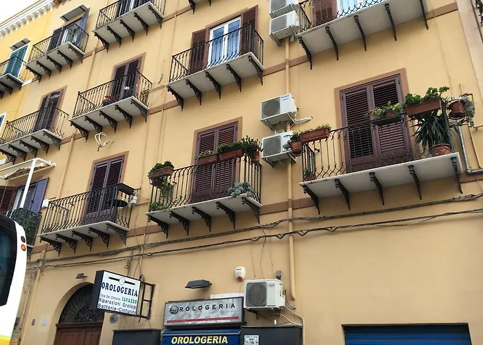 3-Sterne-Hotel: Room&Breakfast Zero